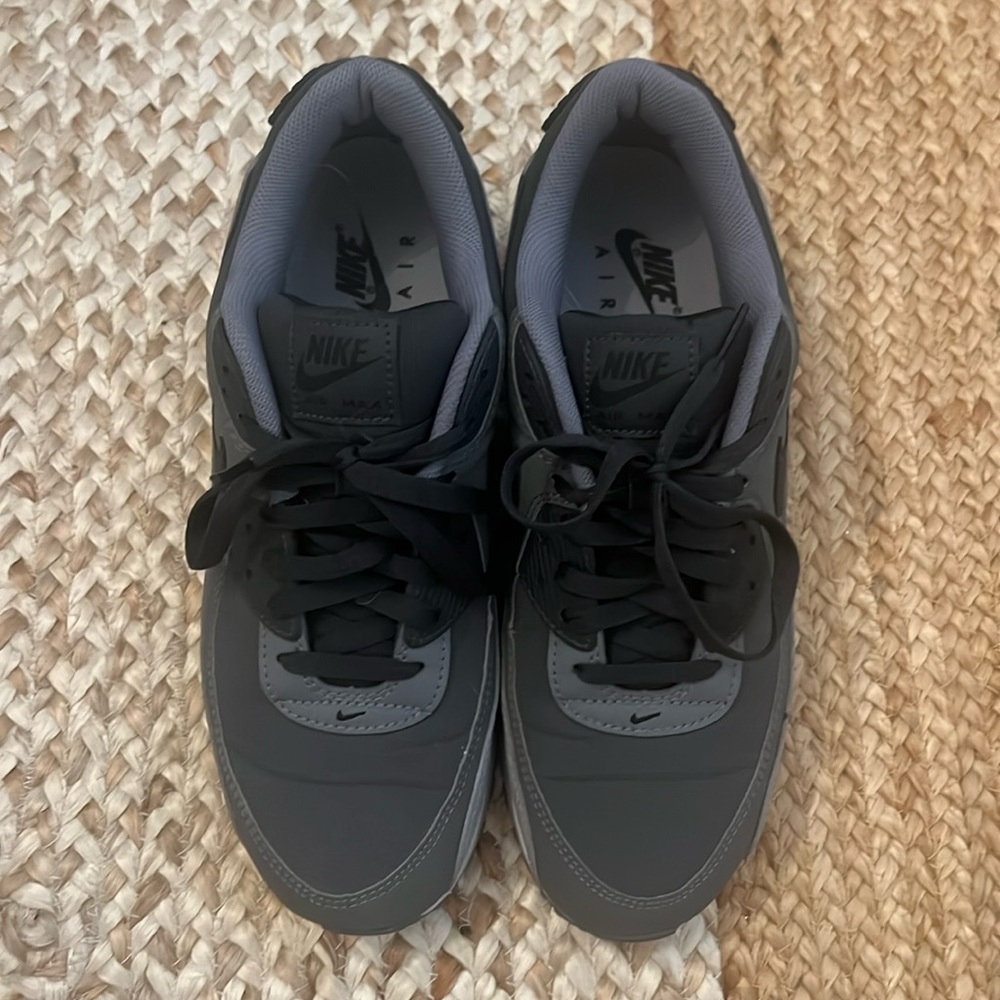 Nike Air Max90 Sneakers